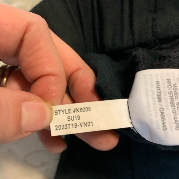 Madewell pull on shorts - Picture 4 of 5